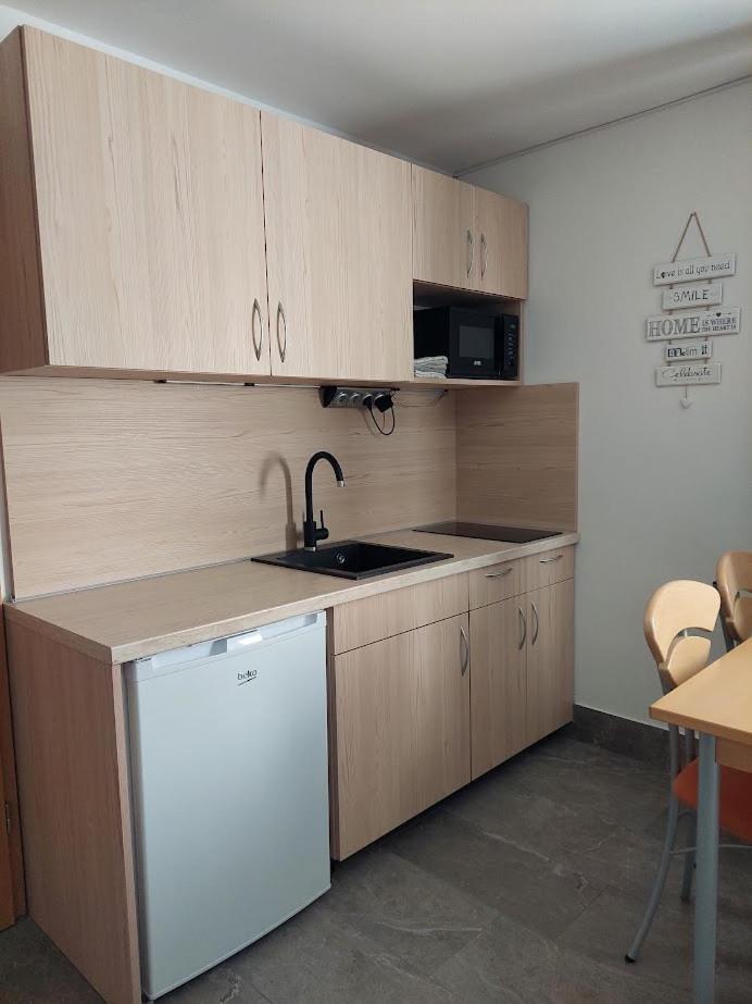Studio Apartma Zirovnik Cerklje na Gorenjskem Exterior foto